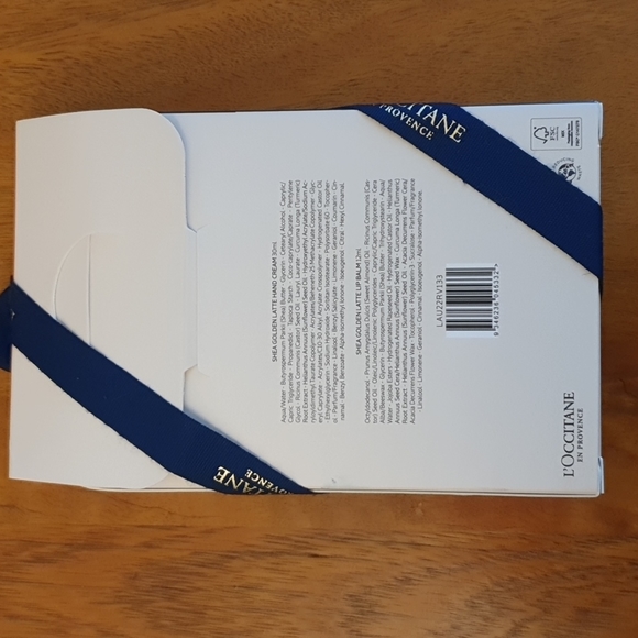 L'Occitane Brand New Hugs & Kisses GIFT - Picture 3 of 4